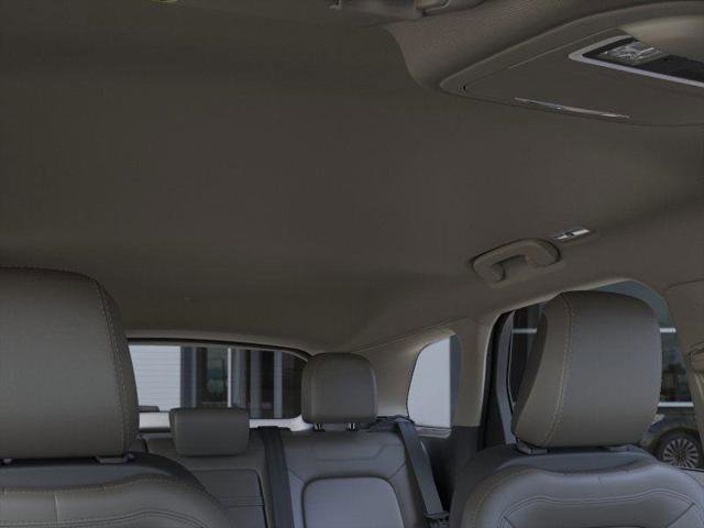 New 2025 Lincoln Corsair AWD image 22