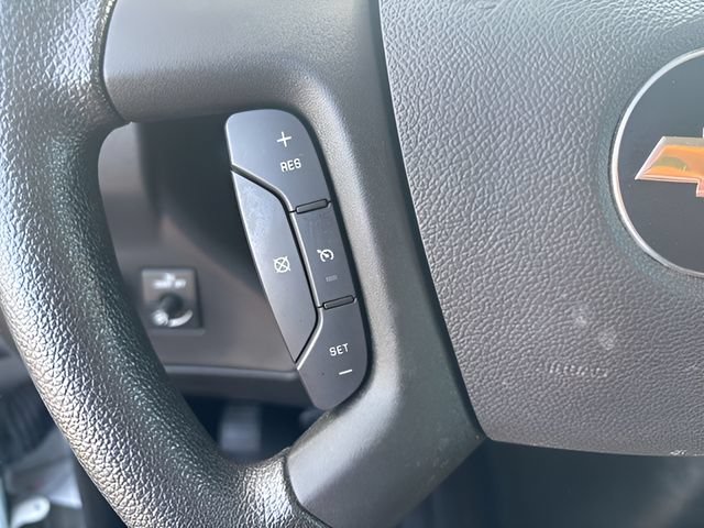 Used 2024 Chevrolet Express 2500 w/ Driver Convenience Package RWD image 17