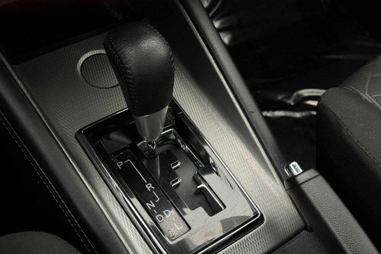 Used 2021 Mitsubishi Outlander Sport SE FWD image 18