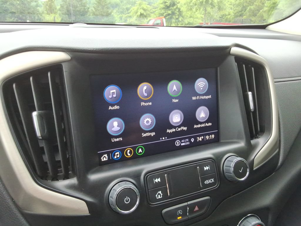 Certified 2024 GMC Terrain Denali w/ Denali Premium Package AWD/4WD image 31