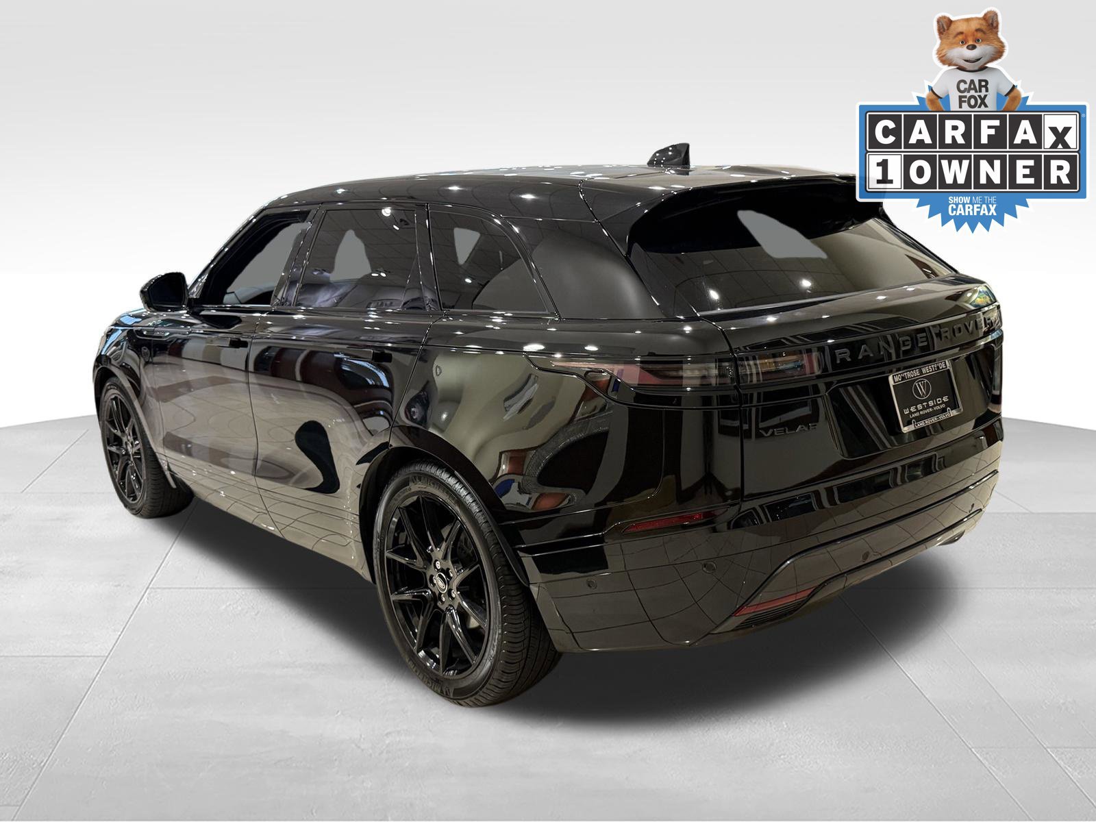 New 2026 Land Rover Range Rover Velar Dynamic SE AWD/4WD image 3