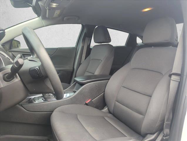 Used 2021 Chevrolet Malibu LS image 16