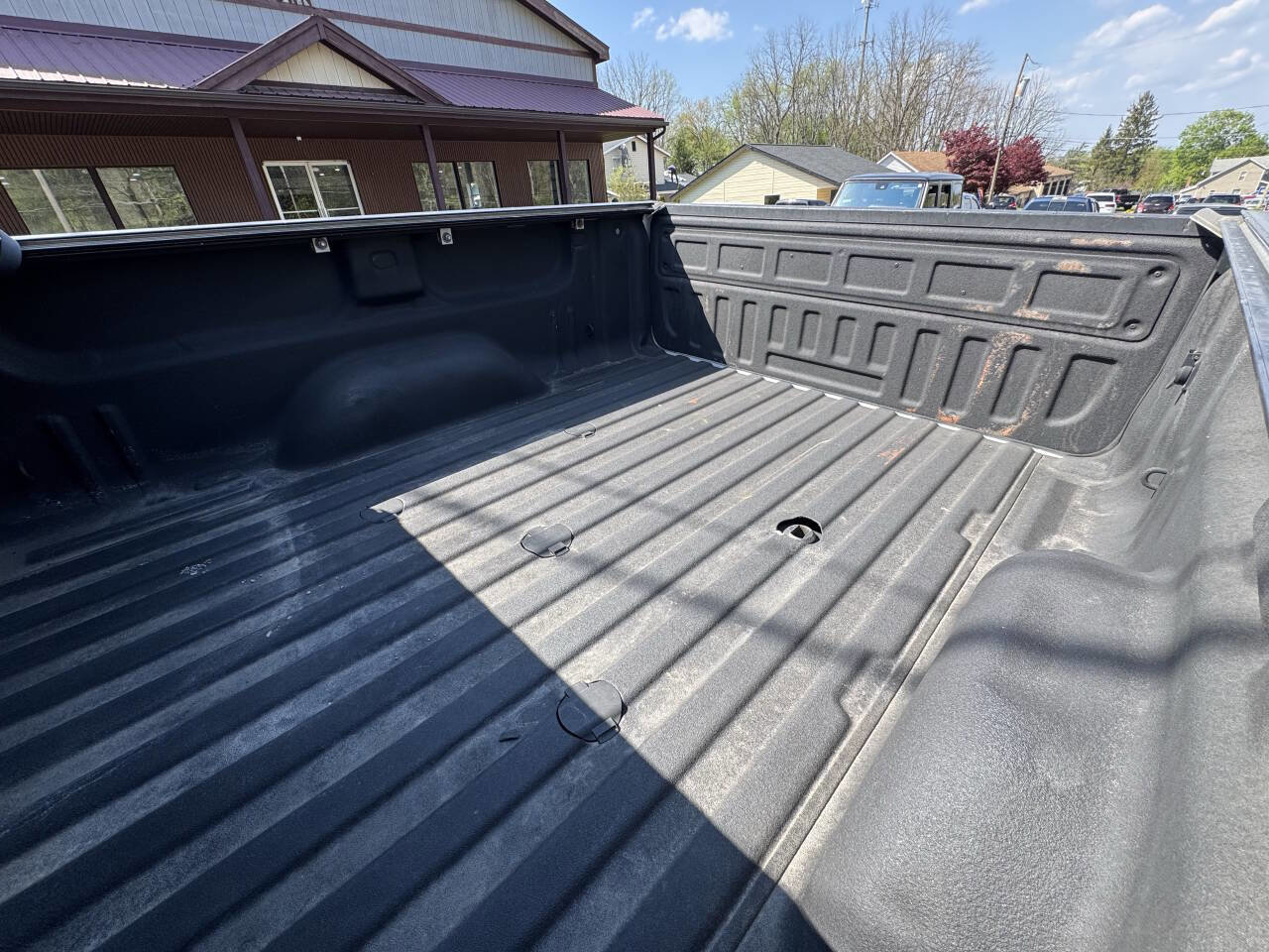 Used 2017 Chevrolet Silverado 2500 High Country w/ Duramax Plus Package AWD/4WD image 17