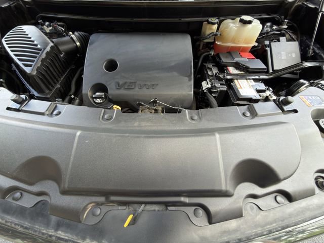 Used 2020 Chevrolet Traverse RS FWD image 35