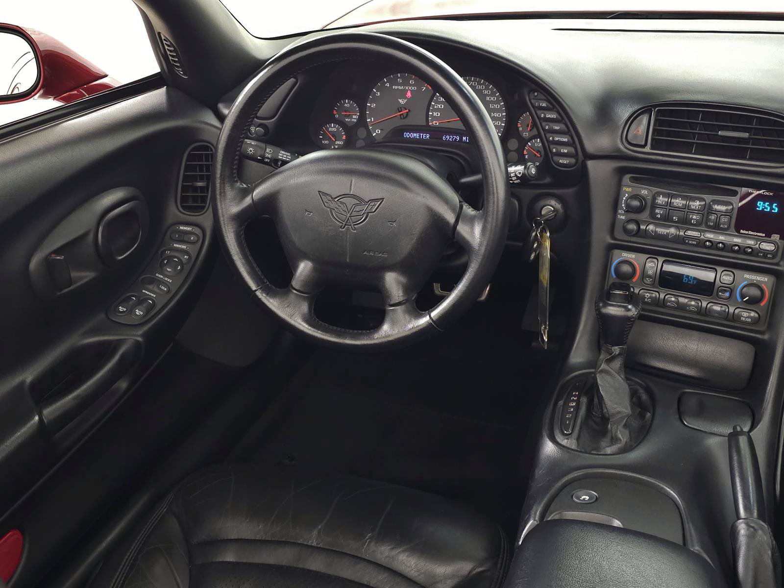 Used 1998 Chevrolet Corvette Convertible w/ Memory Pkg RWD image 23