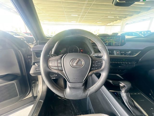 Used 2019 Lexus UX 250h image 14