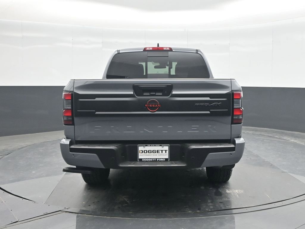 Used 2025 Nissan Frontier PRO-4X image 17
