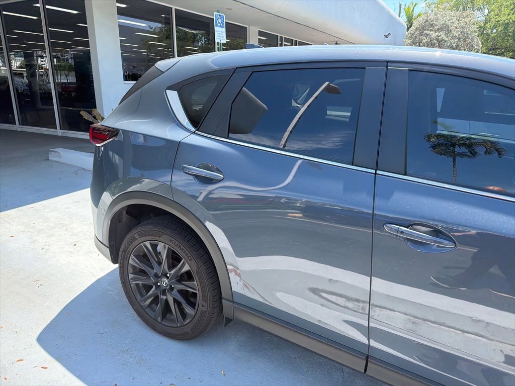 Used 2023 MAZDA CX-5 Carbon Edition image 5