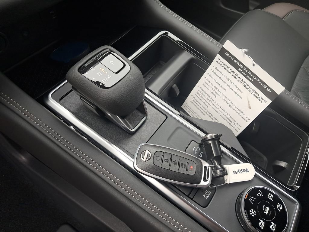 New 2026 Nissan Pathfinder Platinum w/ Lighting Package image 25