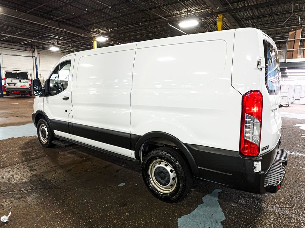 Used 2019 Ford Transit 250 130 Low Roof image 4