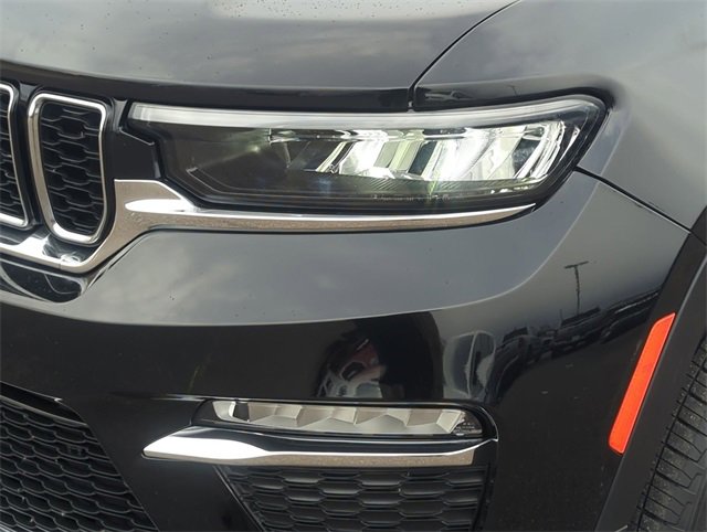 Used 2024 Jeep Grand Cherokee Limited image 9