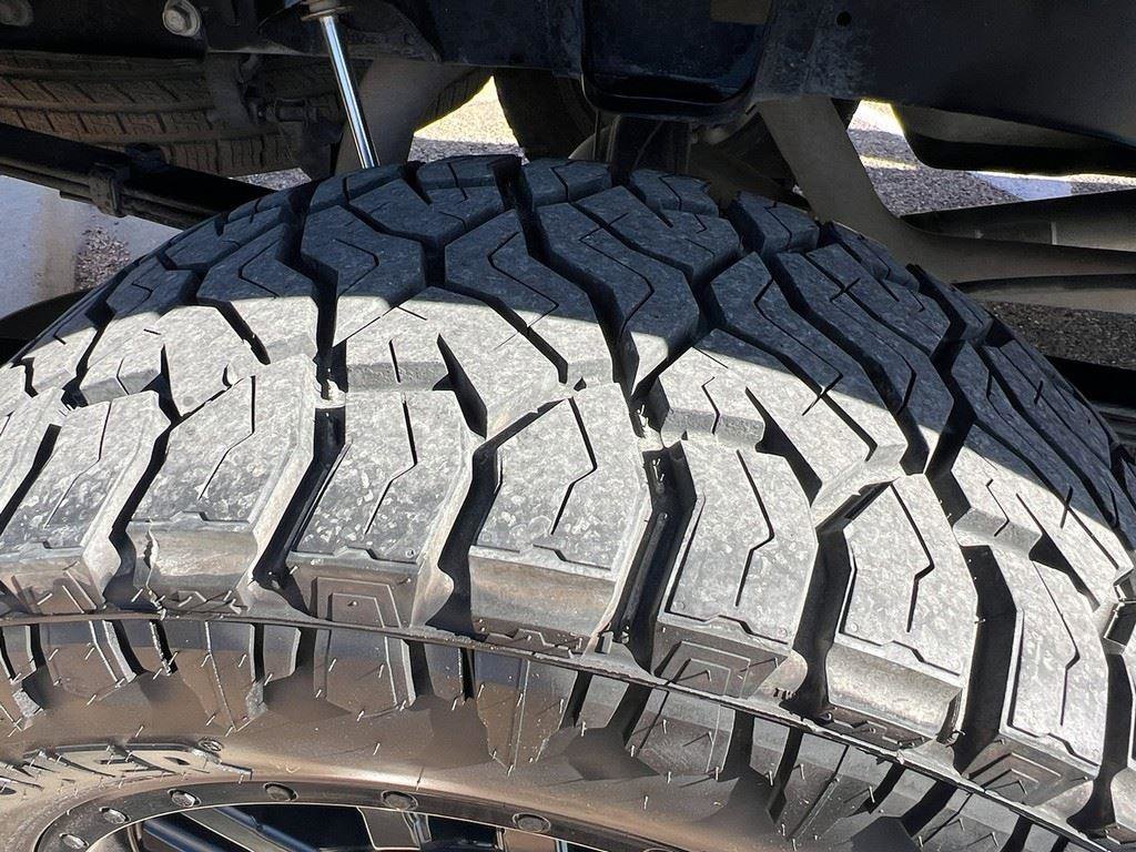 Used 2020 Toyota Tundra SR5 w/ SR5 Upgrade Package image 8