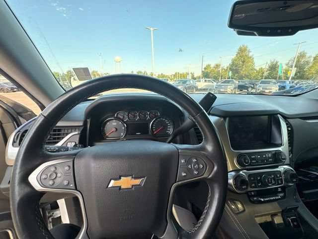 Used 2020 Chevrolet Tahoe LT w/ Luxury Package AWD/4WD image 11