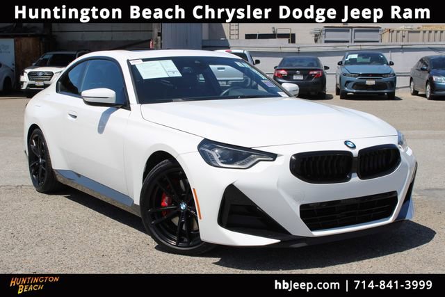 Used 2022 BMW 230i Coupe w/ Premium Package 2 RWD video 1