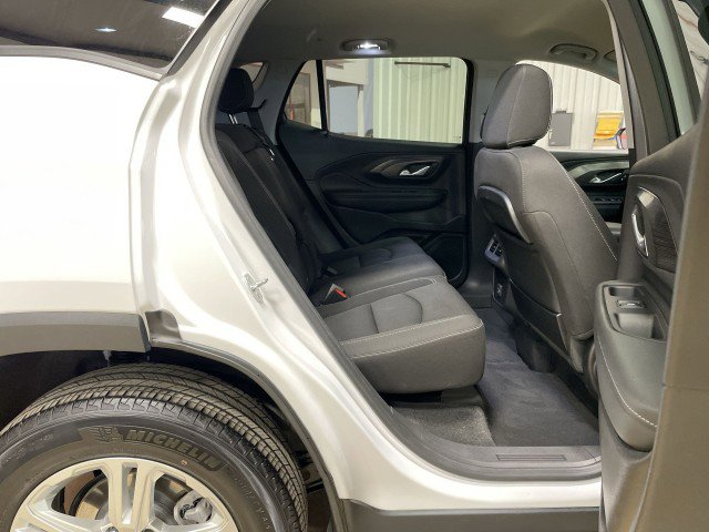 Used 2024 GMC Terrain SLE FWD image 26