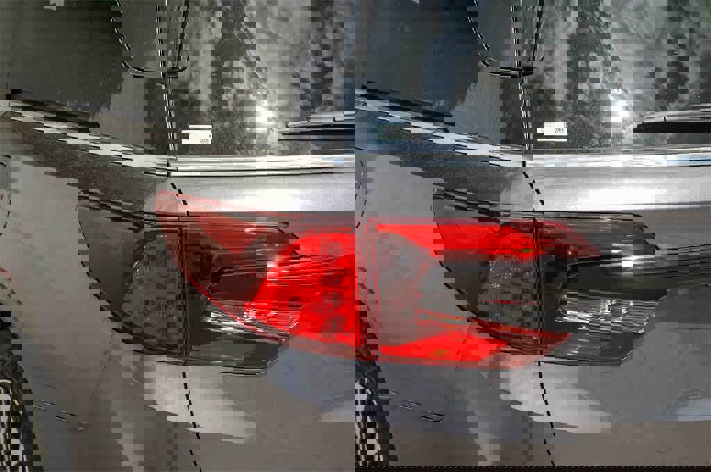 New 2026 Honda Odyssey Elite image 7