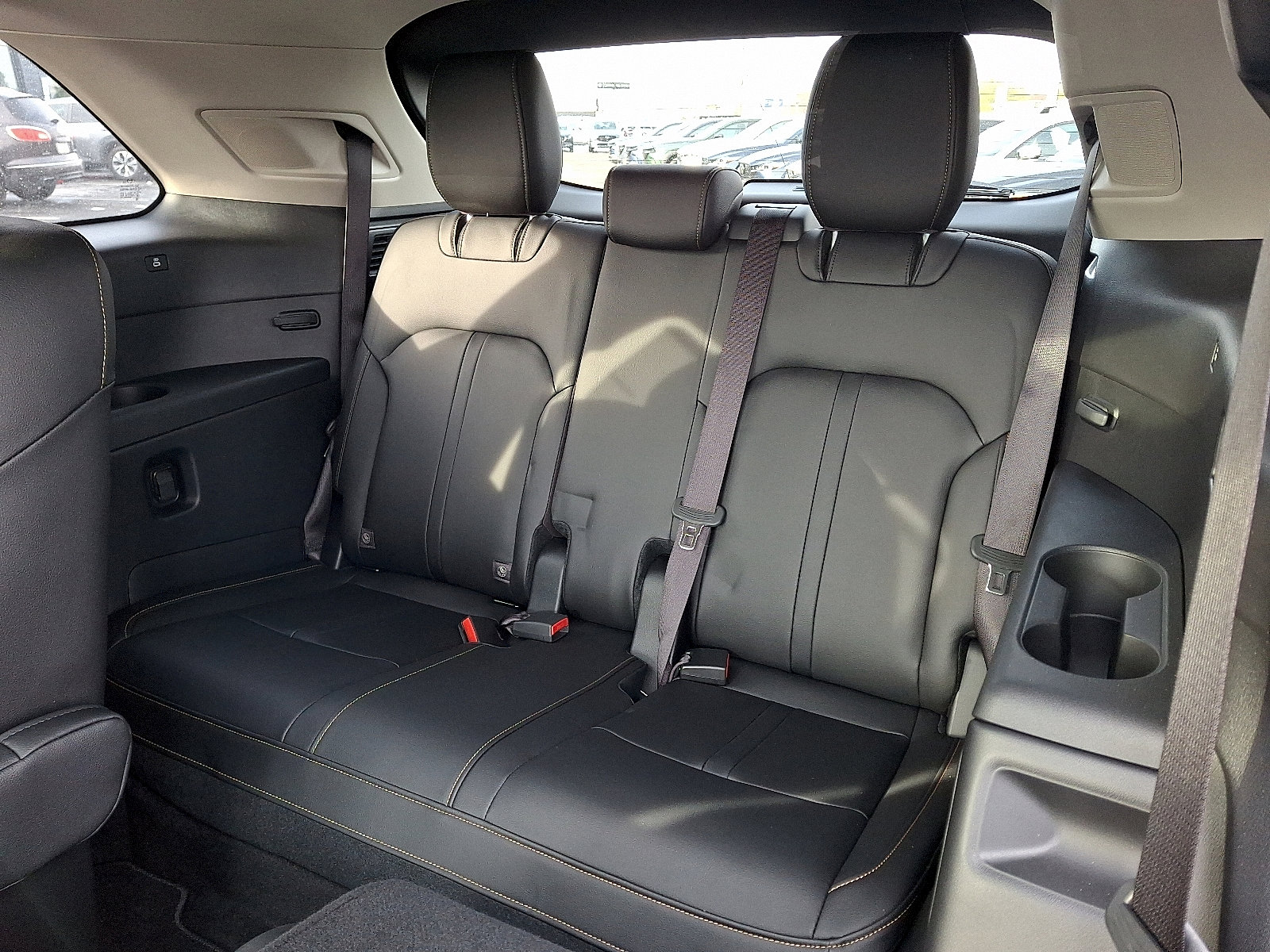 Certified 2024 MAZDA CX-90 Plug-In Hybrid w/ Premium Pkg image 12