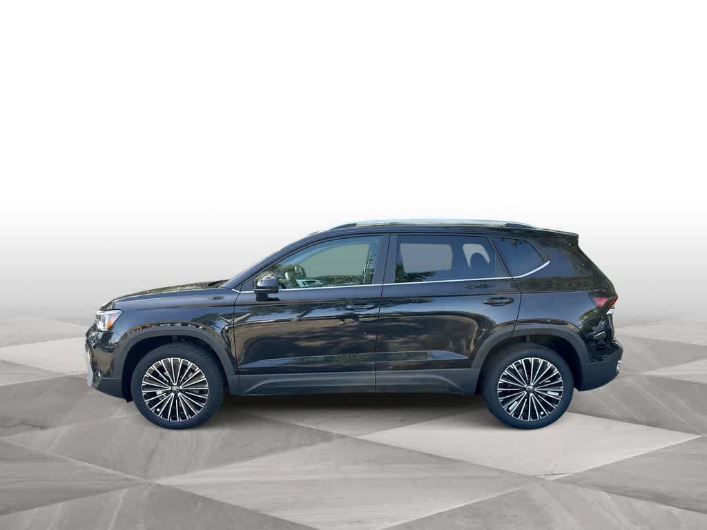 New 2026 Volkswagen Taos SE FWD image 5