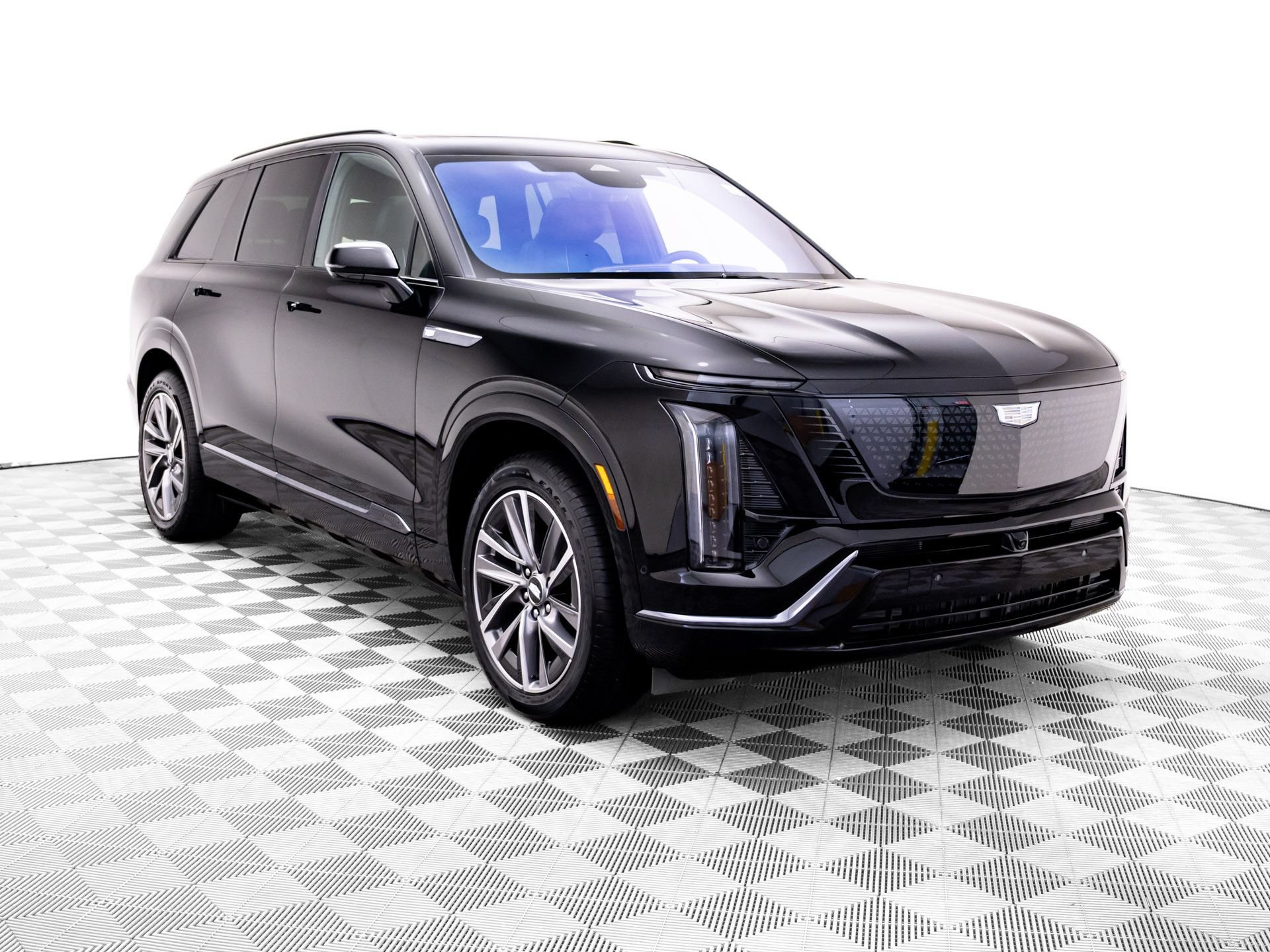 New 2027 Cadillac Vistiq Sport w/ LPO, Floor Liner Package AWD/4WD image 7