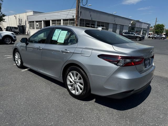 Used 2022 Toyota Camry LE AWD/4WD image 3