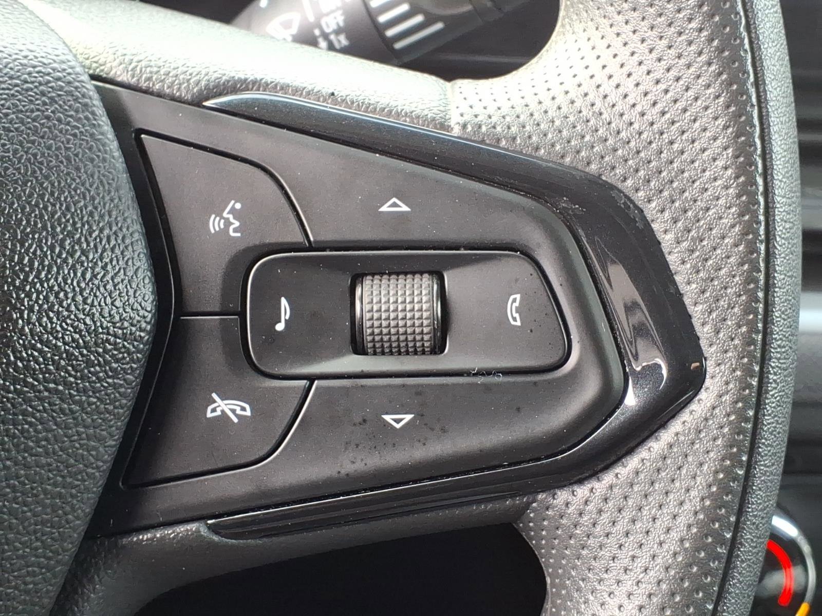 Used 2025 Chevrolet TrailBlazer LT image 19