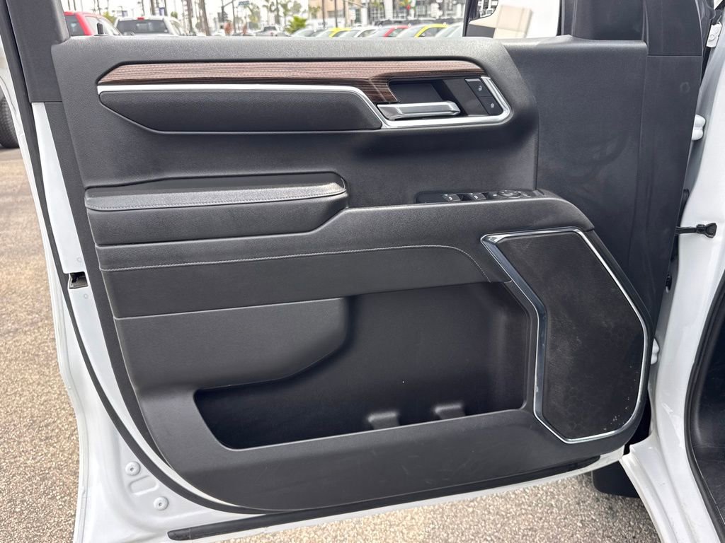 Used 2023 Chevrolet Silverado 1500 LT w/ Work Truck Package image 15