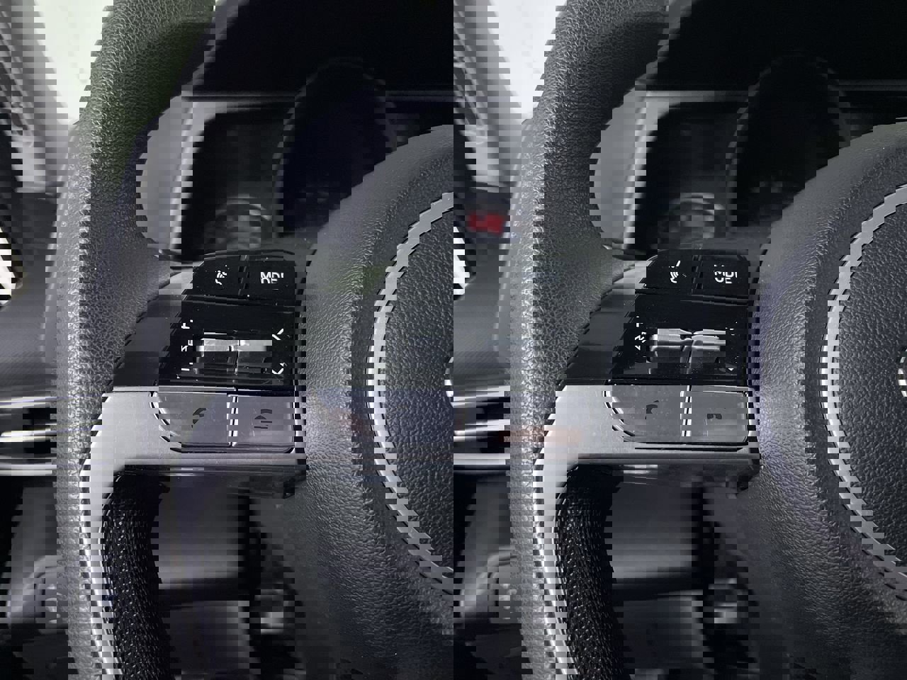 Used 2022 Hyundai Elantra SEL image 24