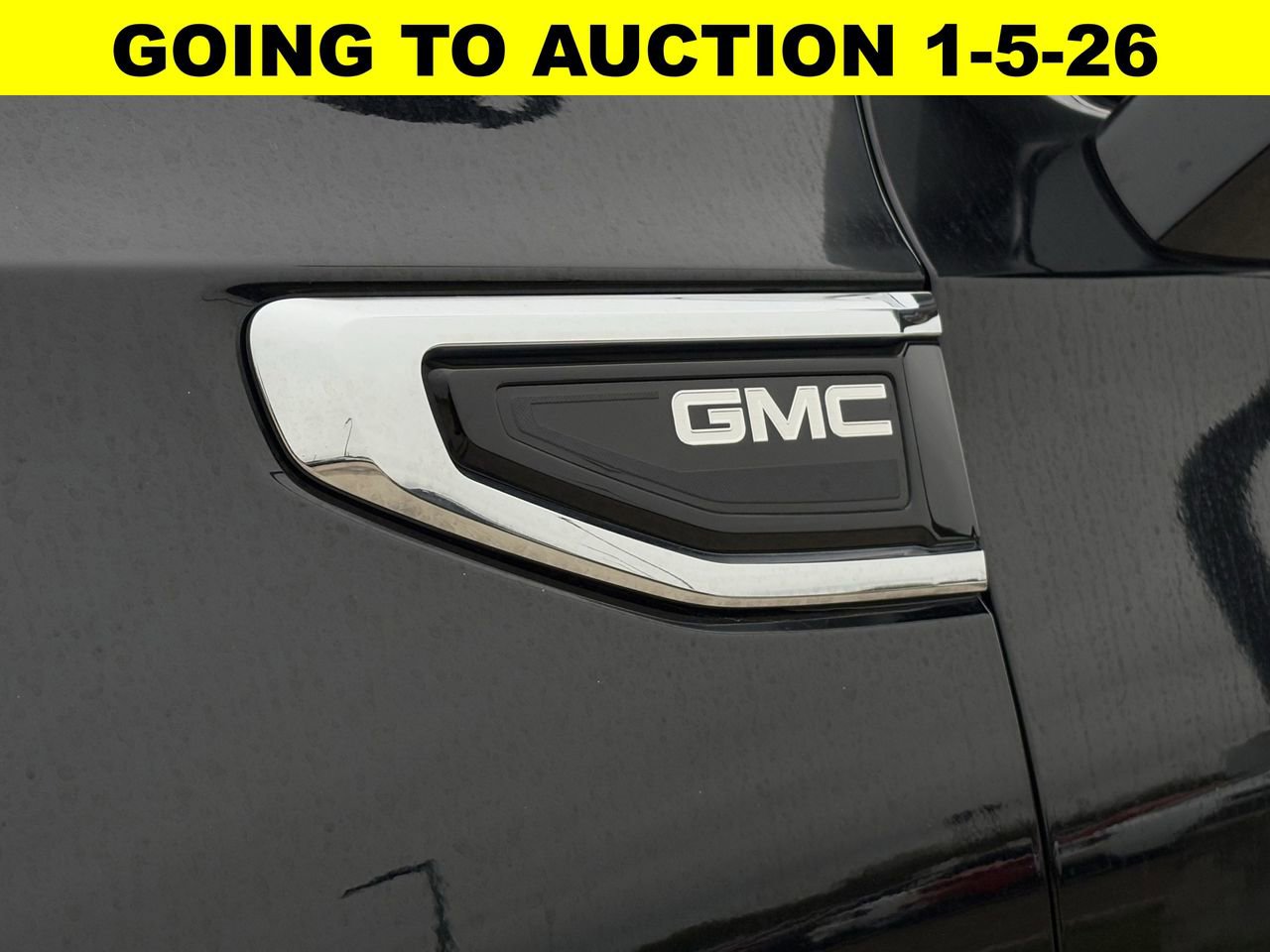 Used 2023 GMC Yukon SLT image 10