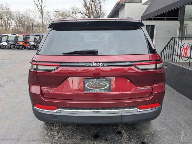 Used 2022 Jeep Grand Cherokee Limited image 4