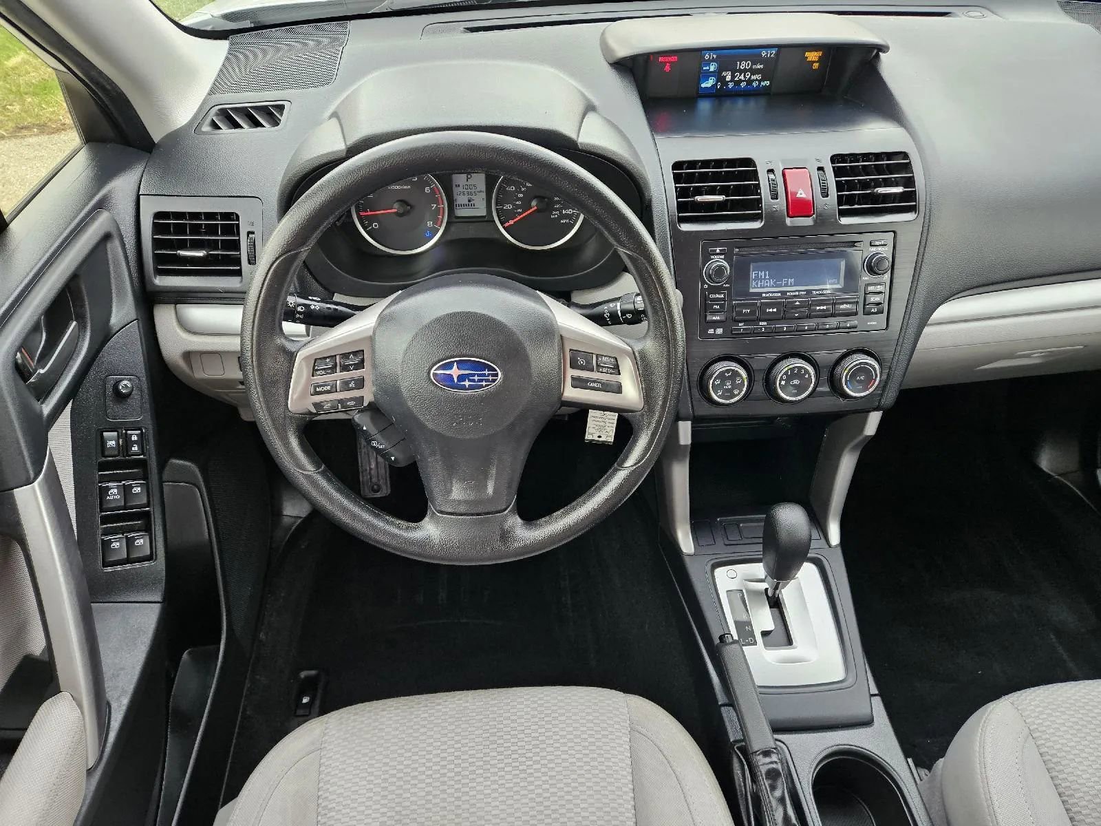 Used 2015 Subaru Forester 2.5i w/ Alloy Wheel Package image 14