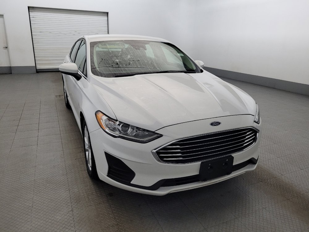 Used 2020 Ford Fusion SE FWD image 14