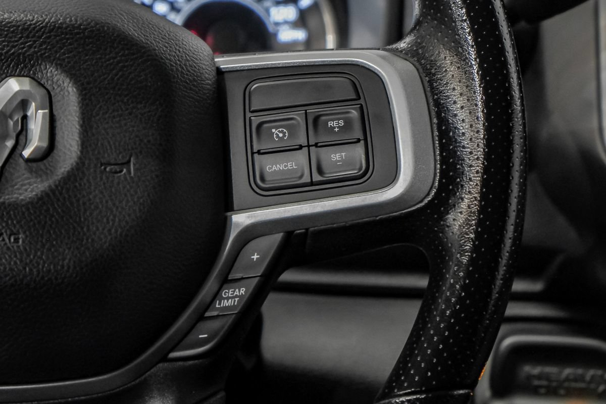 Used 2022 RAM 3500 Big Horn AWD/4WD image 17