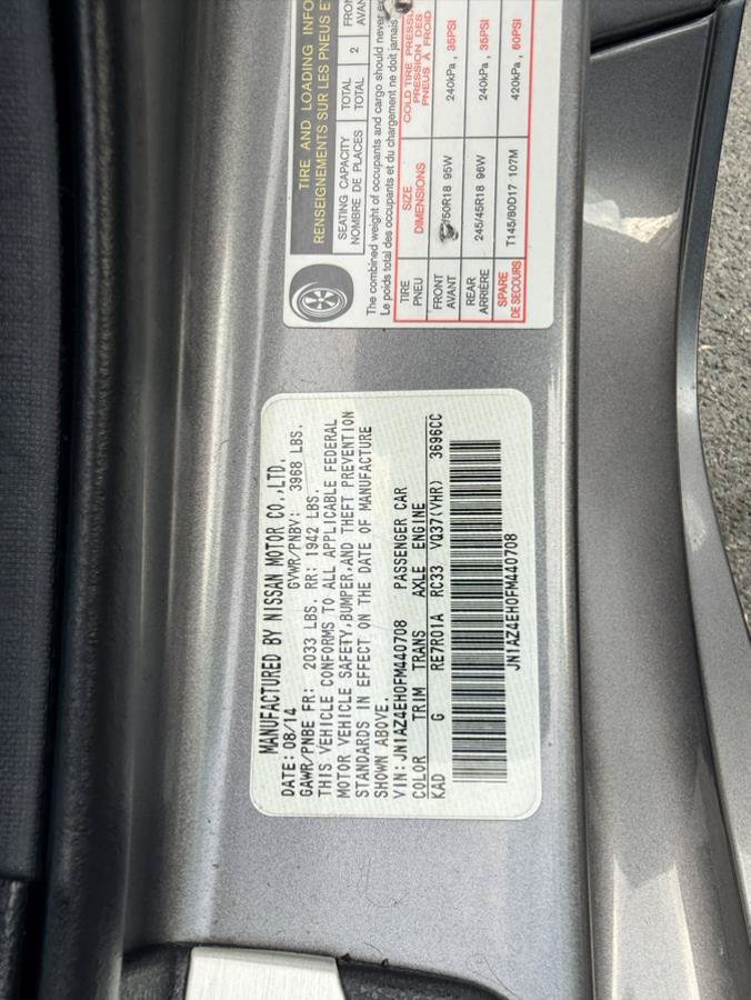 Used 2015 Nissan 370Z Touring RWD image 28