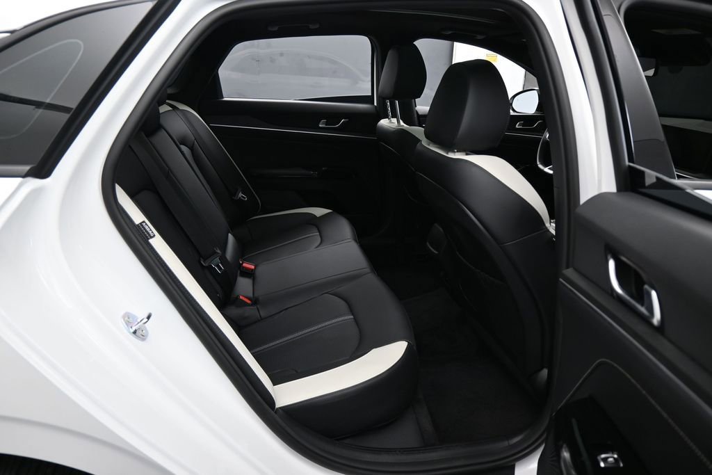 Used 2025 Kia K5 GT-Line w/ GT-Line Premium Package FWD image 41