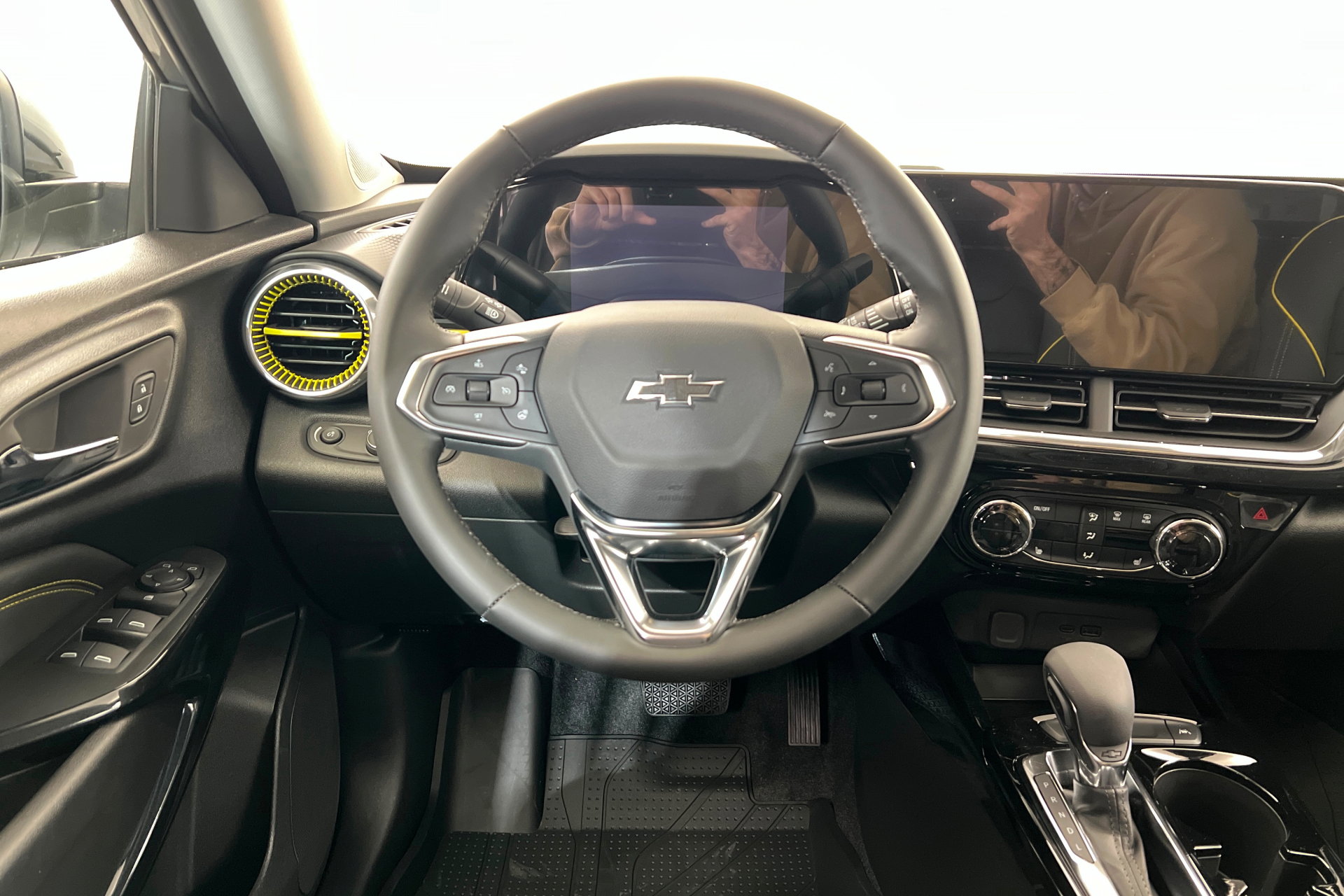 New 2026 Chevrolet Trax ACTIV image 13