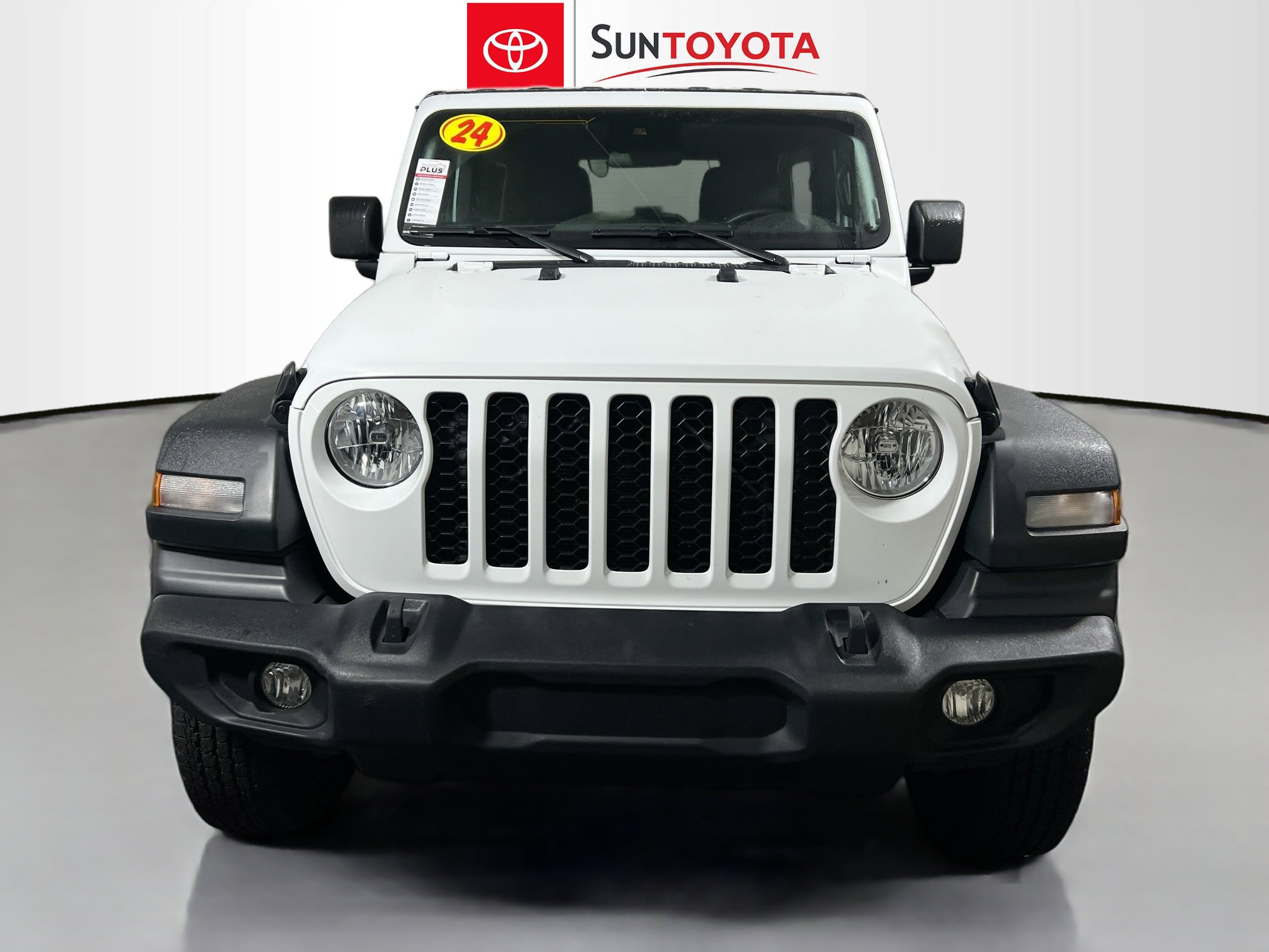 Used 2024 Jeep Wrangler Sport S AWD/4WD image 9