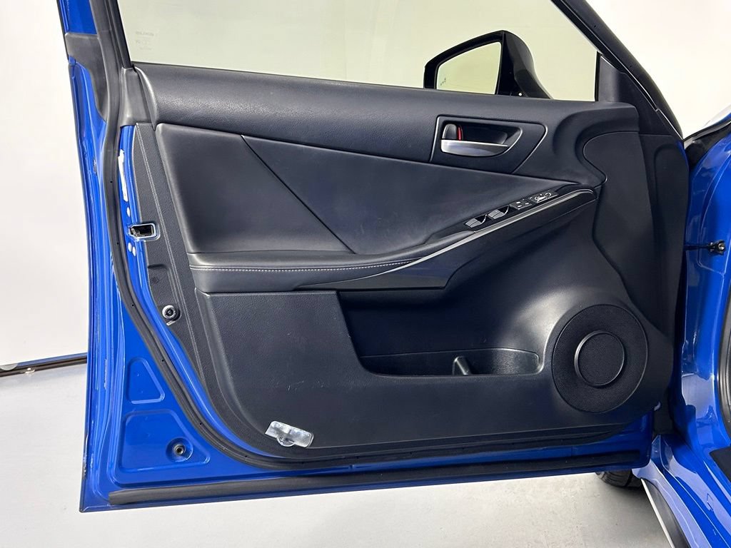 Used 2021 Lexus IS 300 w/ Accessory Package RWD image 33