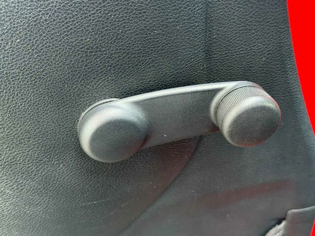 Used 2017 Jeep Wrangler Unlimited Sport w/ Connectivity Group image 14