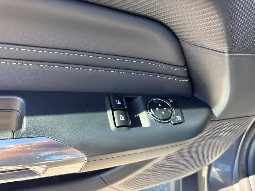 Used 2024 Ford Mustang GT Premium w/ GT Performance Package RWD image 21