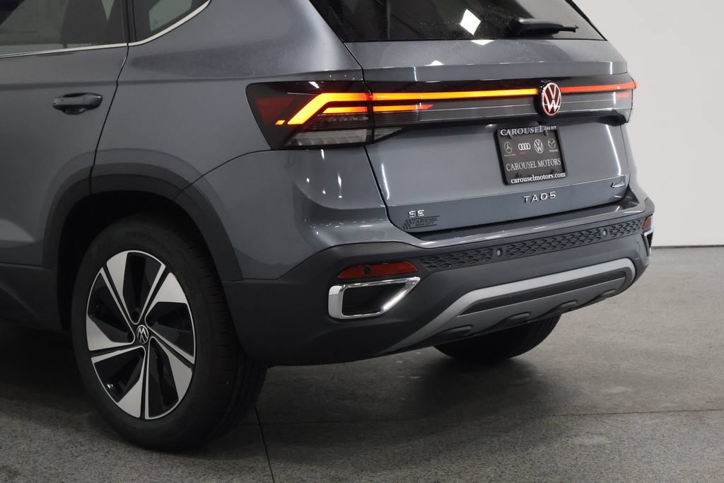 New 2026 Volkswagen Taos SE AWD/4WD image 10