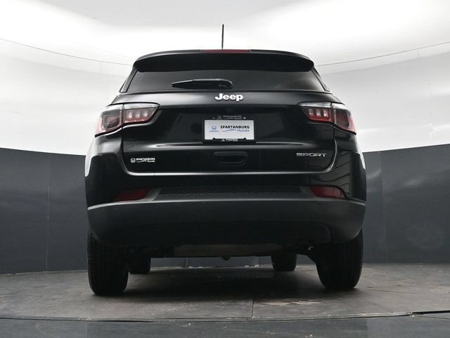 Used 2018 Jeep Compass Sport FWD image 34
