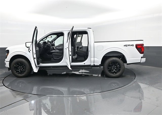 New 2025 Ford F150 XLT w/ Equipment Group 302A MID image 29