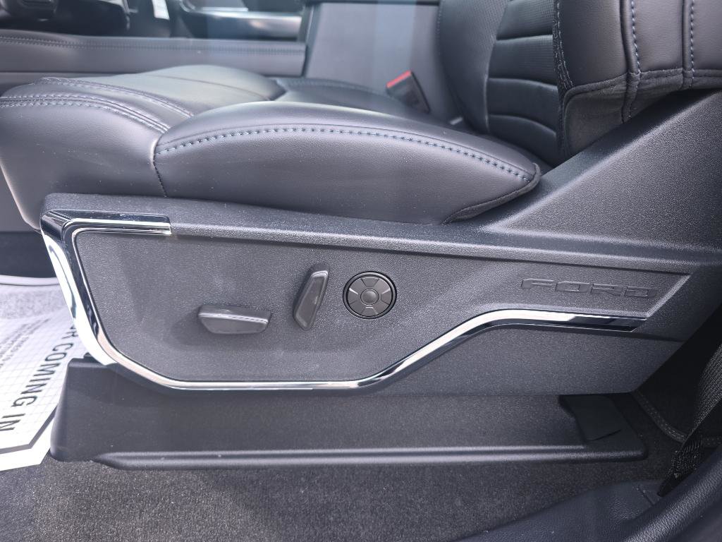 New 2025 Ford F350 Platinum image 15