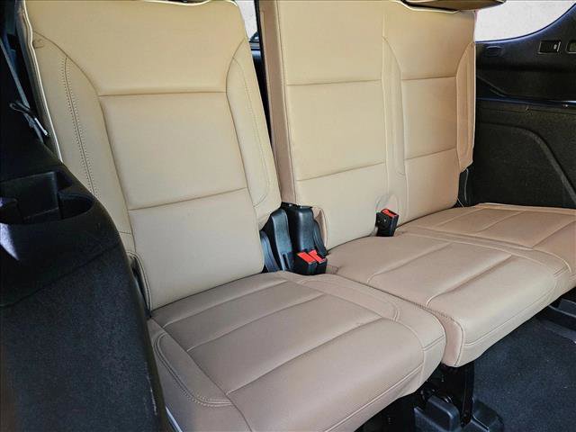Used 2024 Chevrolet Tahoe Premier w/ Premium Package AWD/4WD image 21