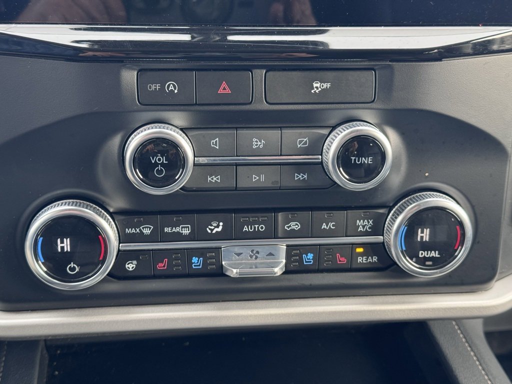 Used 2024 Ford Expedition Max XLT image 13