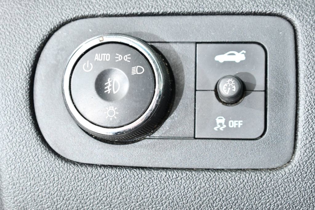 Used 2012 Chevrolet Impala LTZ FWD image 29
