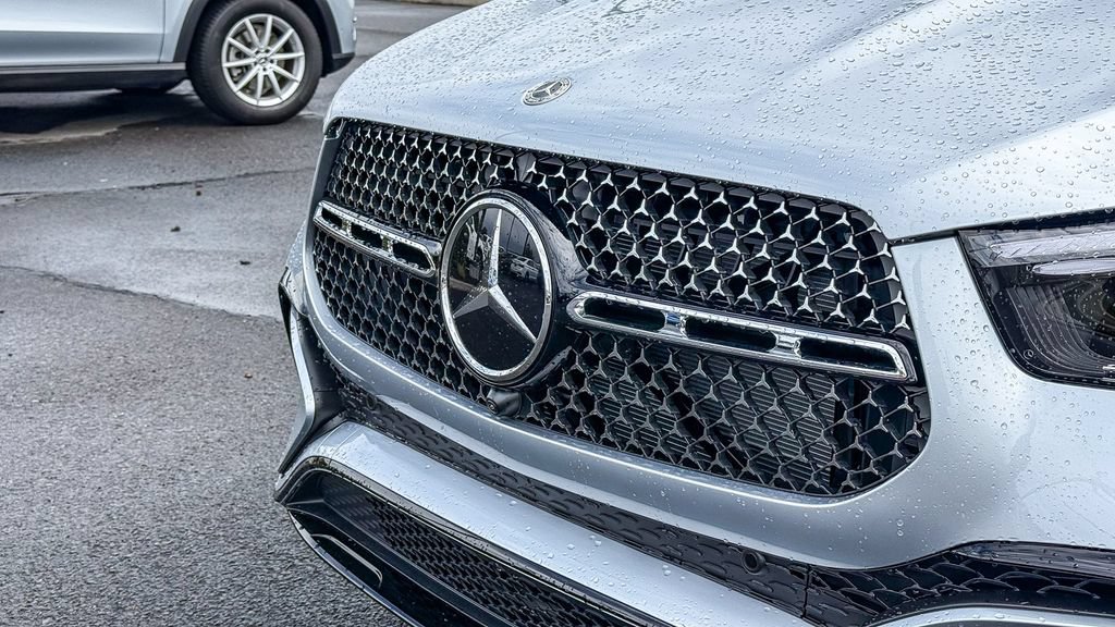 New 2026 Mercedes-Benz GLE 450 4MATIC Coupe image 3