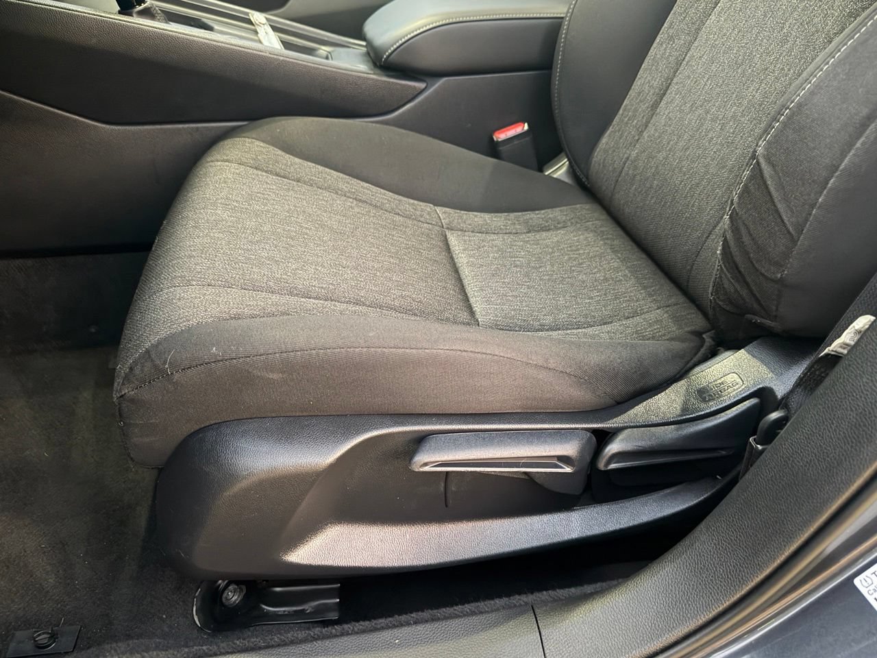 Used 2024 Honda Accord LX image 25