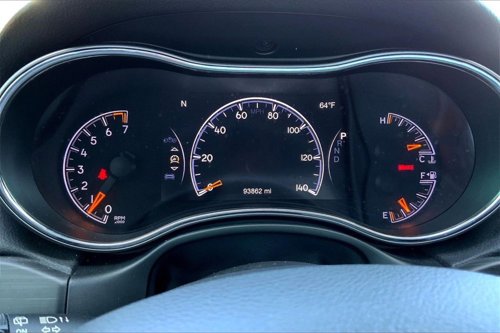 Used 2021 Jeep Grand Cherokee Freedom Edition image 13