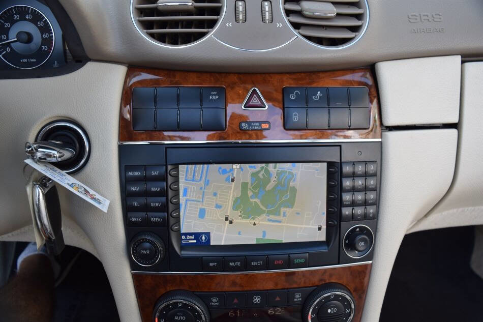 Used 2007 Mercedes-Benz CLK 350 Cabriolet image 68